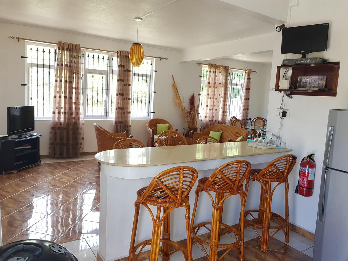 Suntoo Villa Wind & Kitesurf Accommodation La Gaulette Zewnętrze zdjęcie